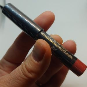 Nudestix Intense Matte Lip + Cheek Pencil in Kiss